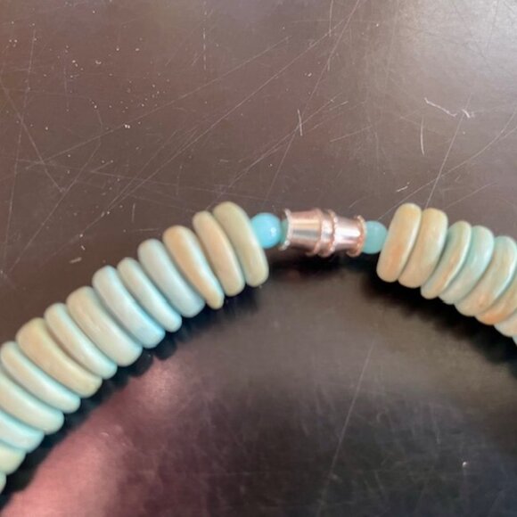 Vintage Parrot & Shell Necklace1980s - Picture 4 of 7